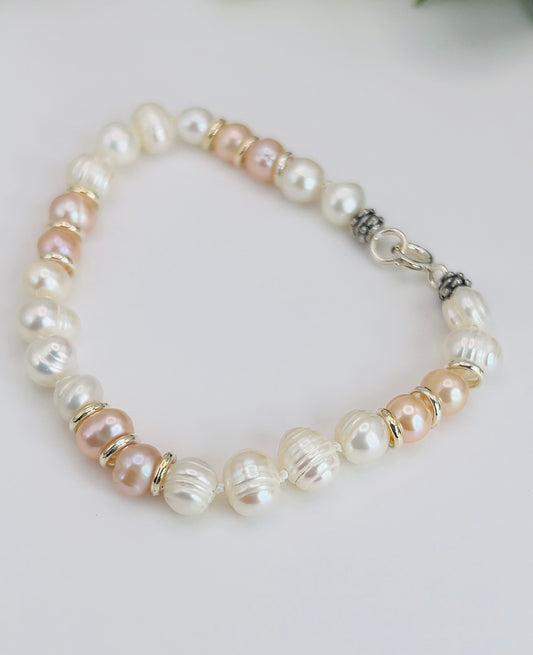 Freshwater Pearls Bracelet in 925 Silver