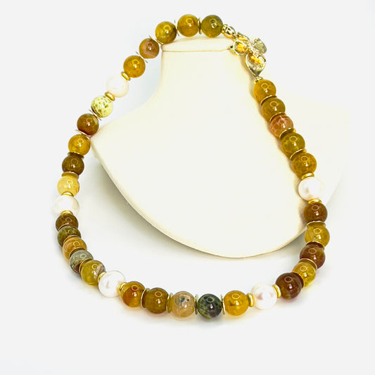 Golden Essence Amber Necklace